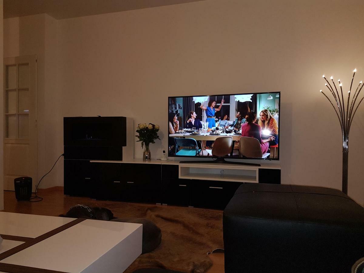 Grand Appartement En Centre Ville Мец Екстериор снимка