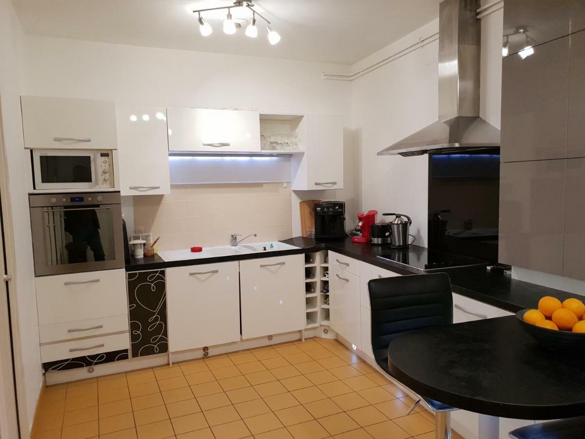 Grand Appartement En Centre Ville Мец Екстериор снимка